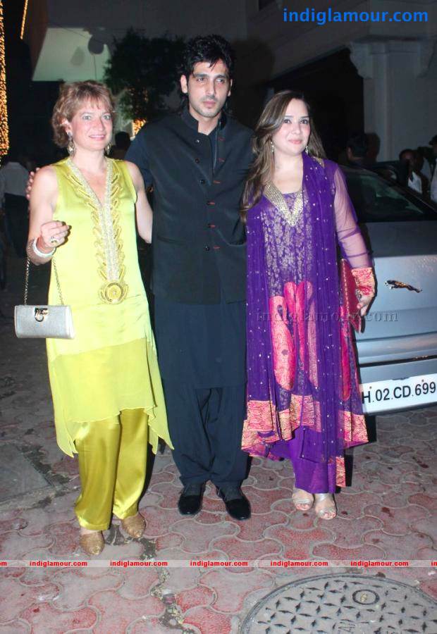 Bollywood Stars At Shilpa Shetty Diwali Party Event hd photo