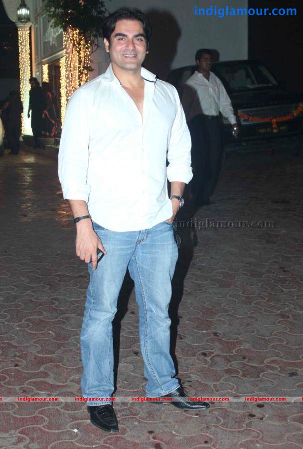 Bollywood Stars At Shilpa Shetty Diwali Party Event hd photo