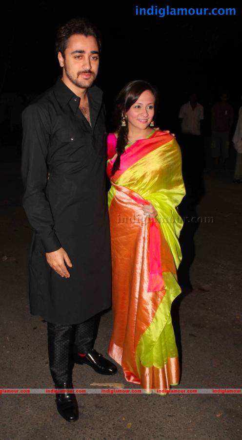 Celebs At Ekta Kapoor Diwali Party Event hd photo