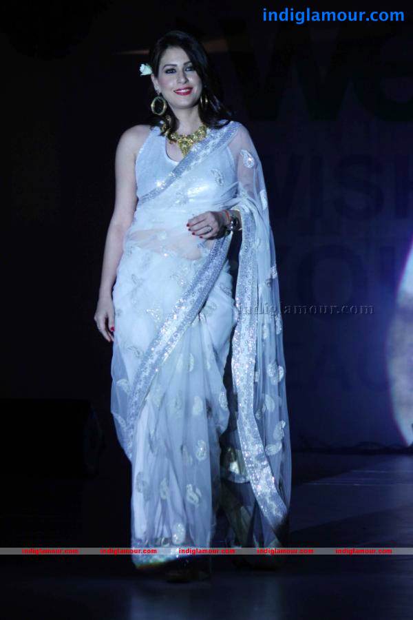 Global Peace Initiative 'Walk for Peace' Ramp Walk Event Event hd photo