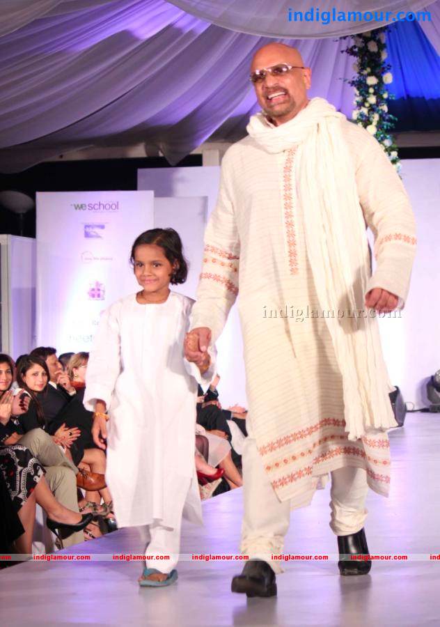 Global Peace Initiative 'Walk for Peace' Ramp Walk Event Event hd photo
