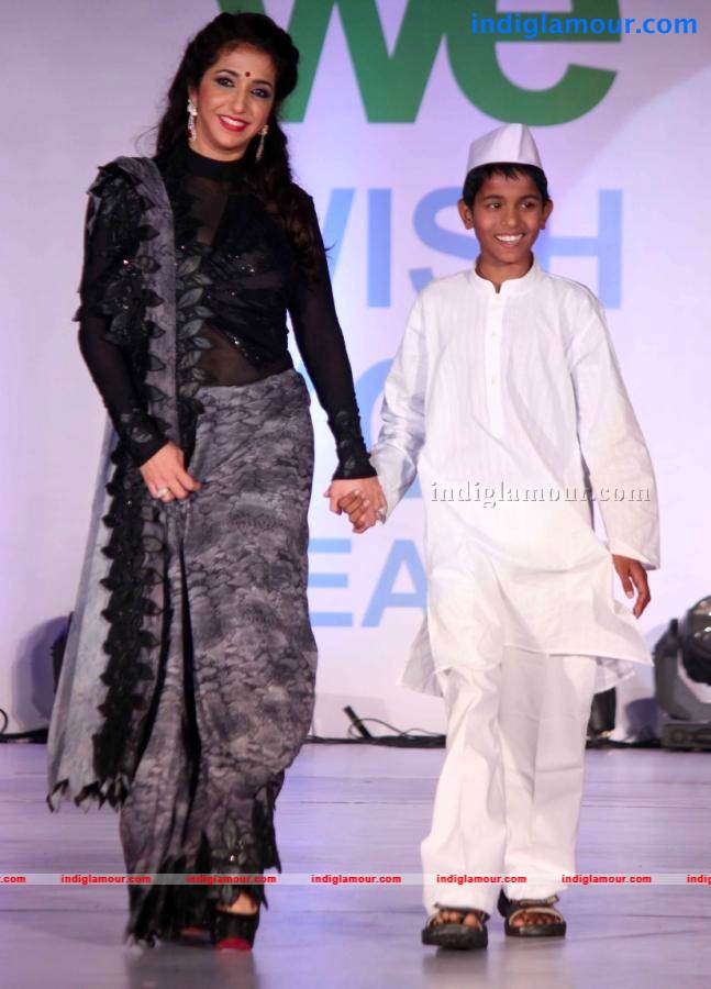 Global Peace Initiative 'Walk for Peace' Ramp Walk Event Event hd photo