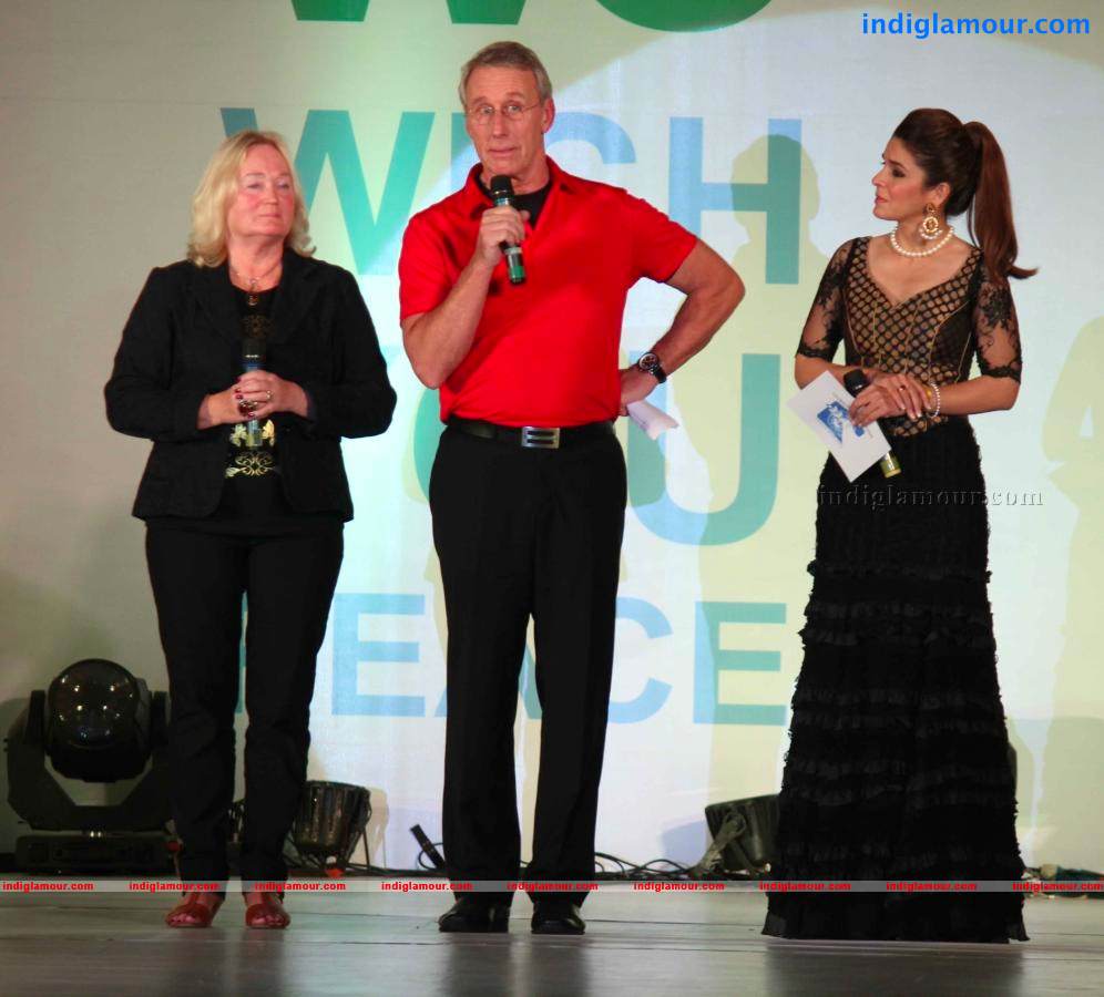 Global Peace Initiative 'Walk for Peace' Ramp Walk Event Event hd photo