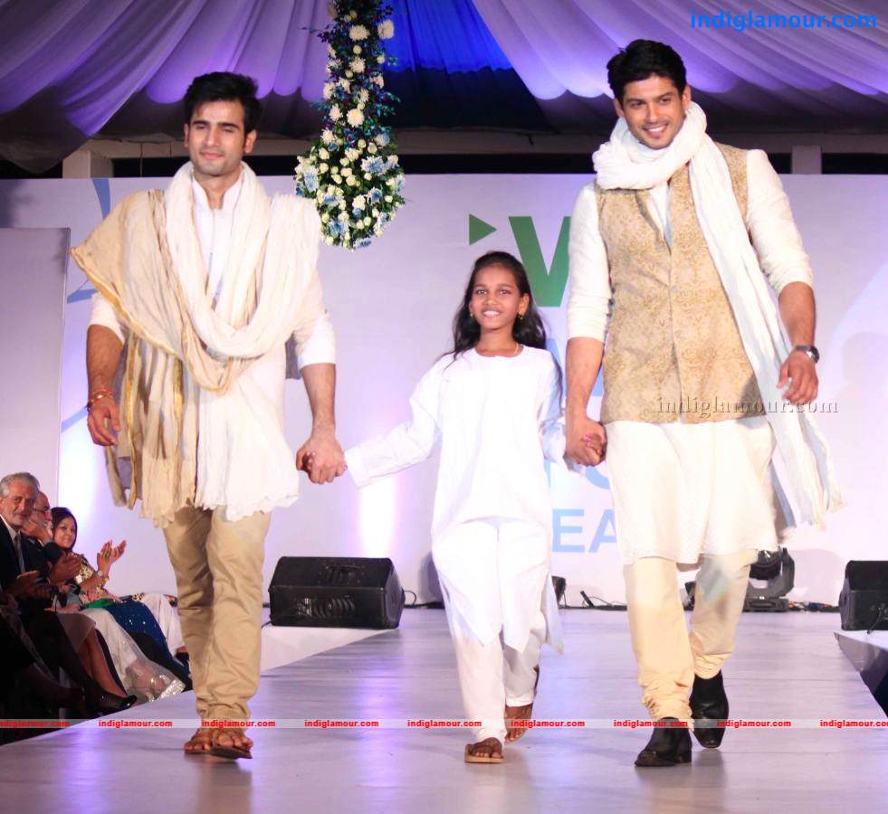Global Peace Initiative 'Walk for Peace' Ramp Walk Event Event hd photo