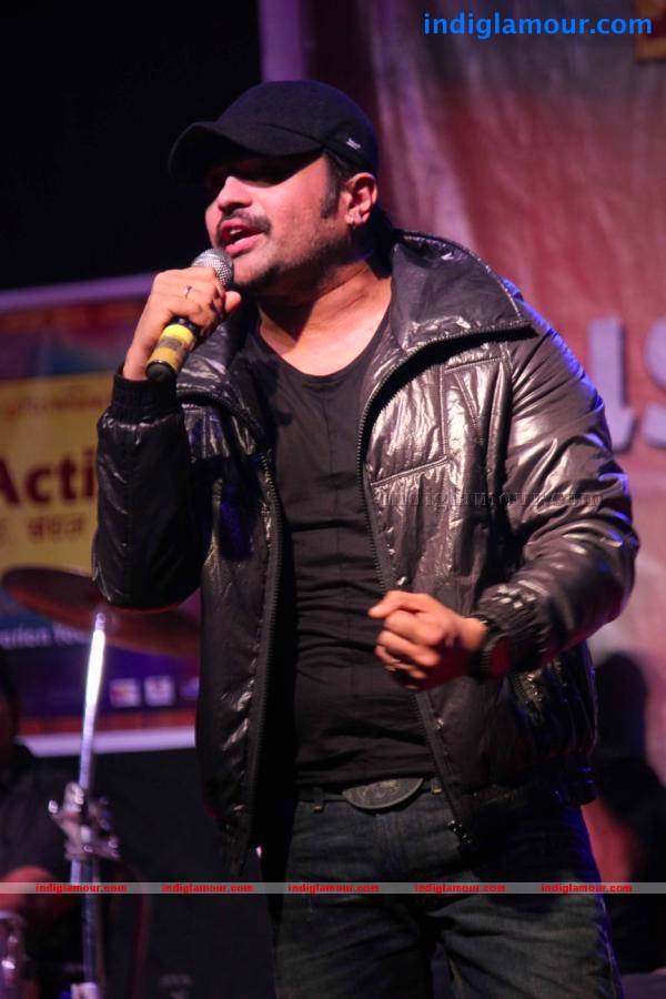 Khiladi 786 Movie Promotion Event Event hd photo