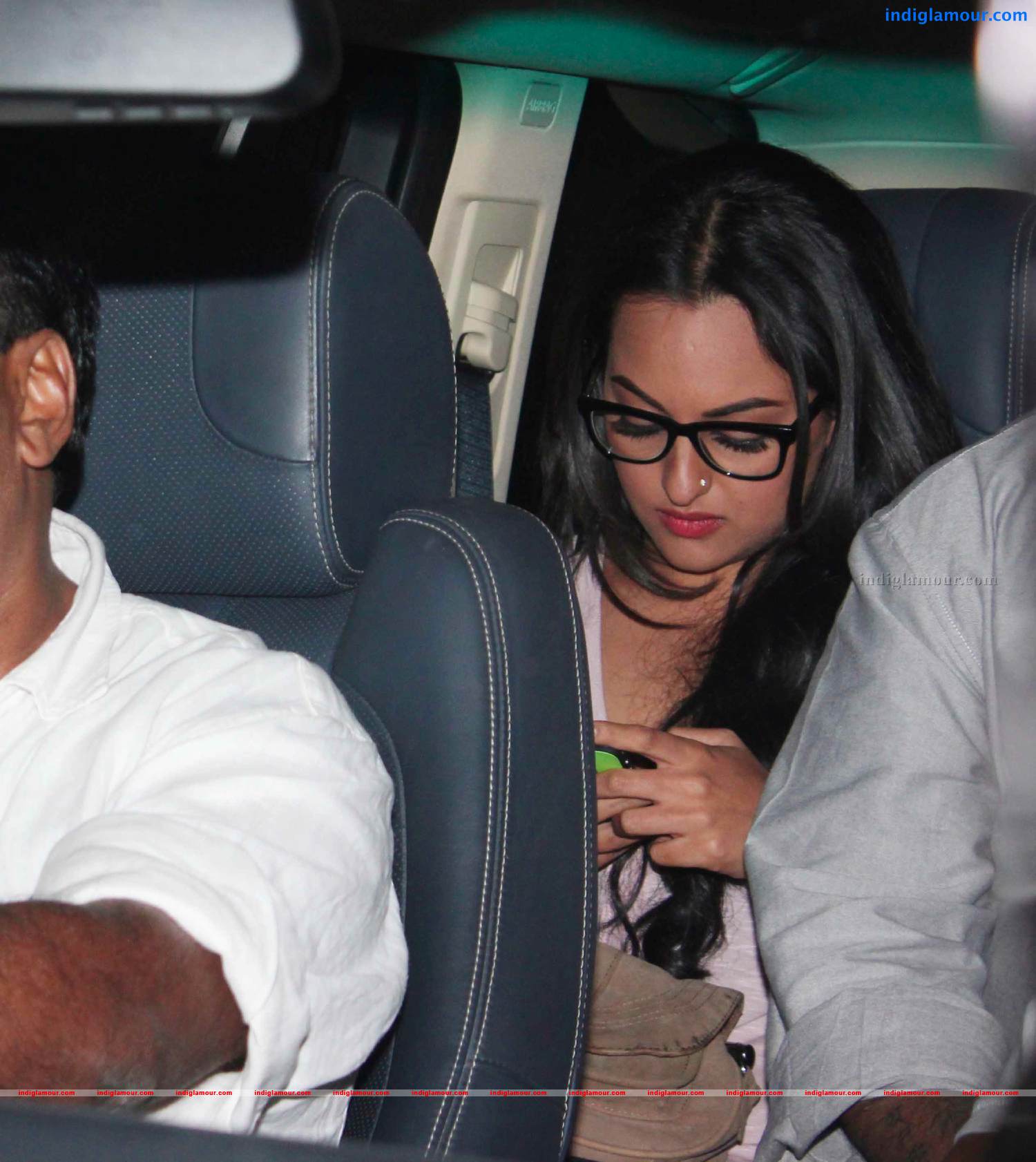 Salman Khan And Sonakshi At Special Screening Of LIFE OF PI Event hd photo