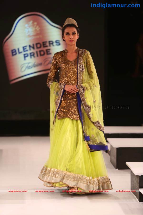 Bollywood Stars Ramp Walk At Blenders Pride Fashion Tour Event hd photo