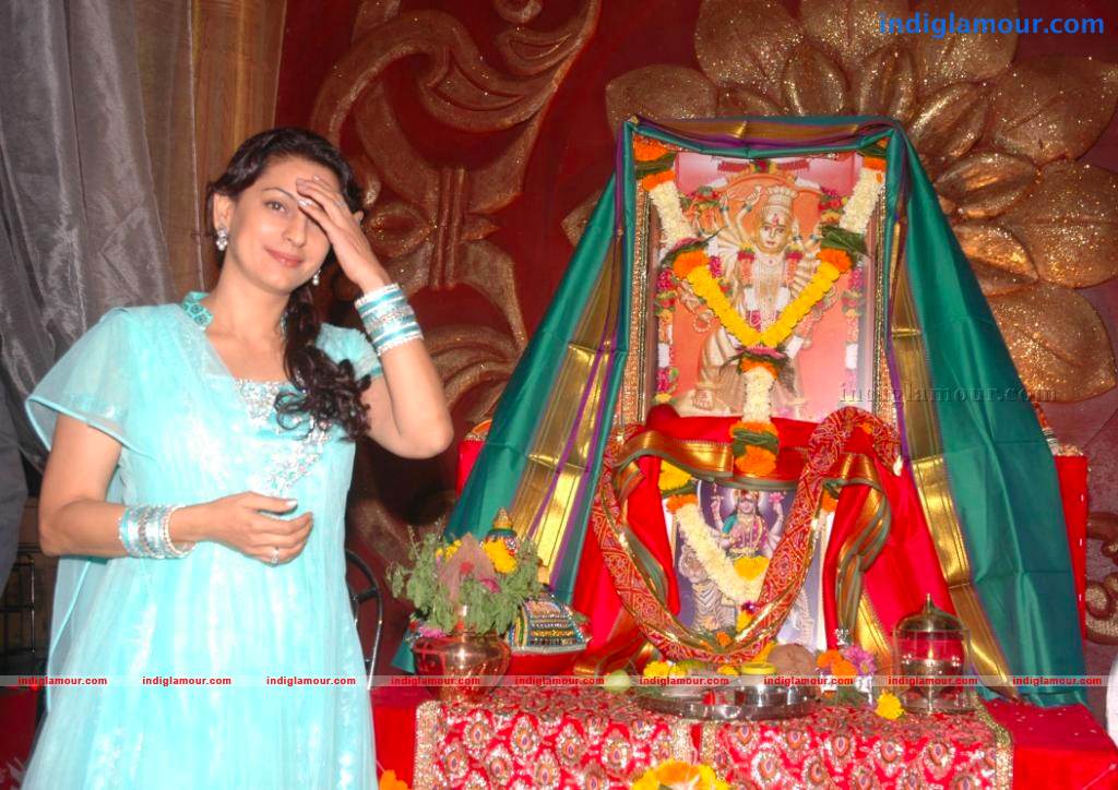 Juhi Chawla Pramote Film Main Krishna Hoon Event hd photo