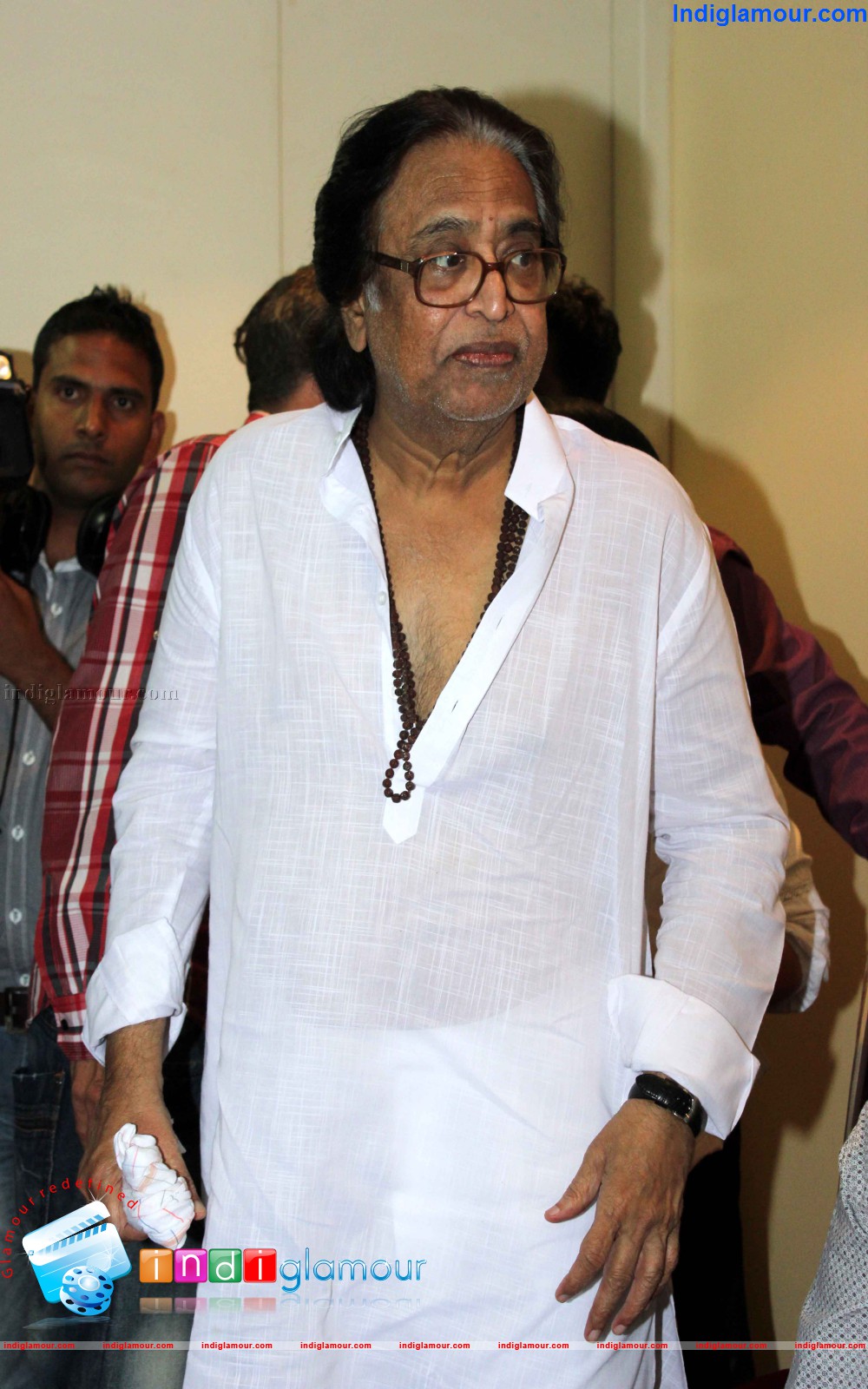 Annoucement of Master Deenanath Manaeshkar Smruthi Pratisthan Awards 2013 Event hd photo