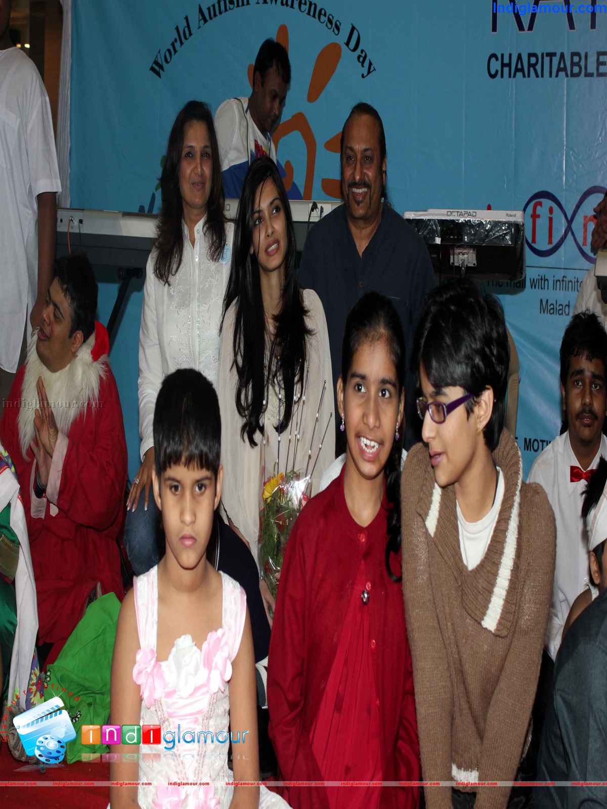 Fiana Penty at Priyanj Special School Celebrates World Autism Awareness Day Event hd photo