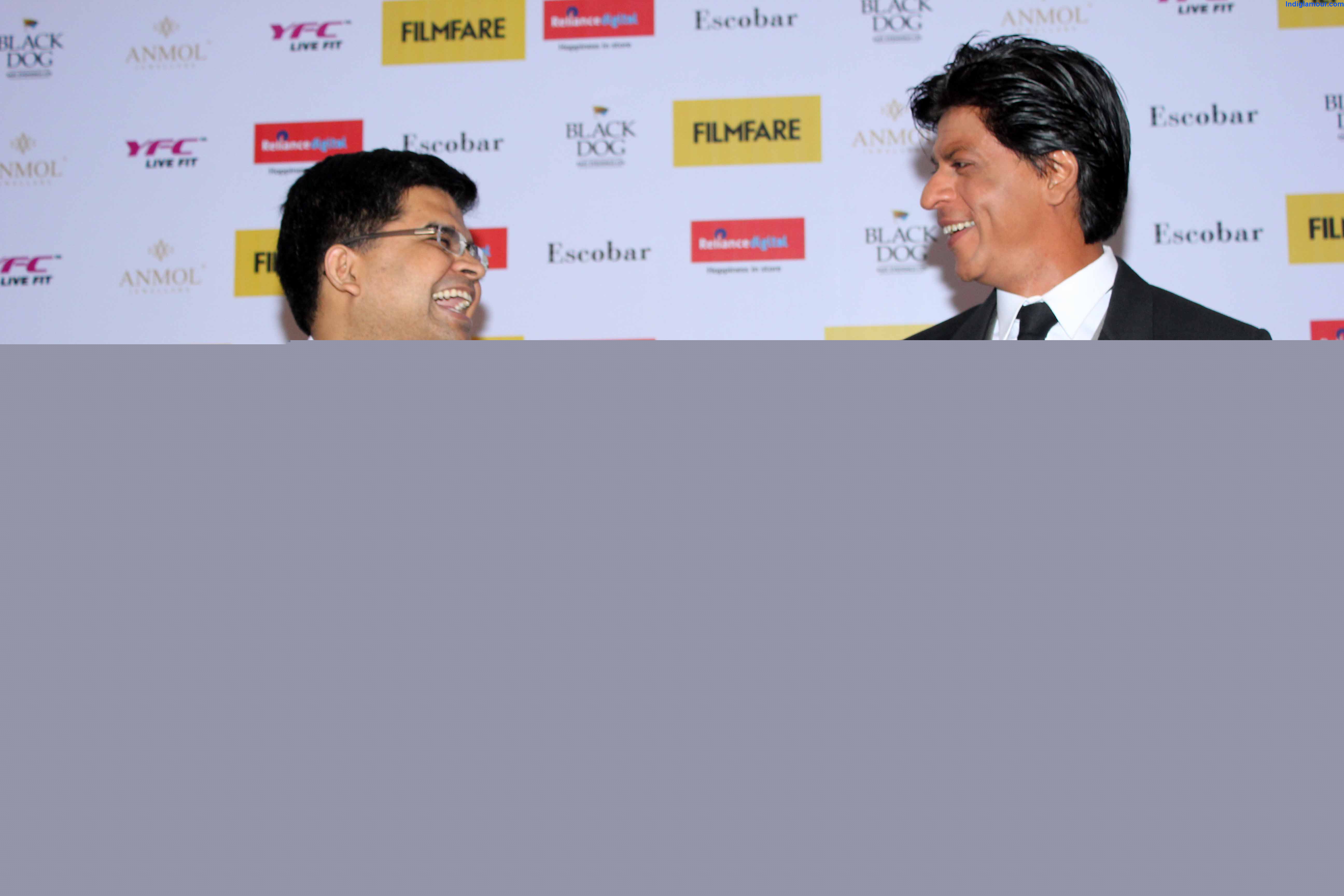 Shahrukh Khan Launch Filmfare Collectors Edition Cover Event hd photo