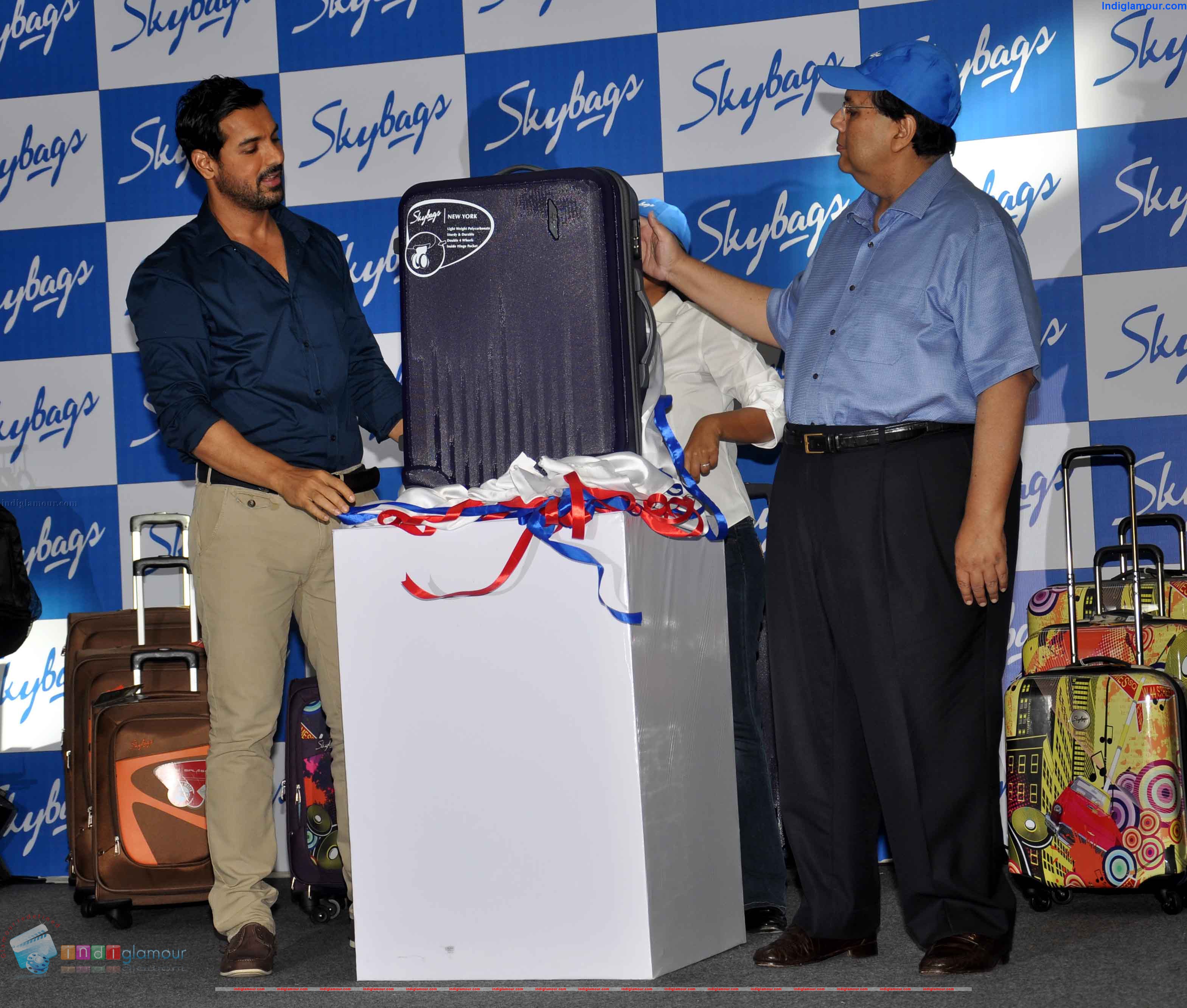 John Abraham Launches New Range Of Skybag Event hd photo