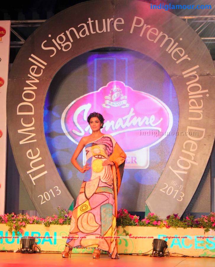 Fashion Show Ahead Of Indian Derby 2013 Event hd photo