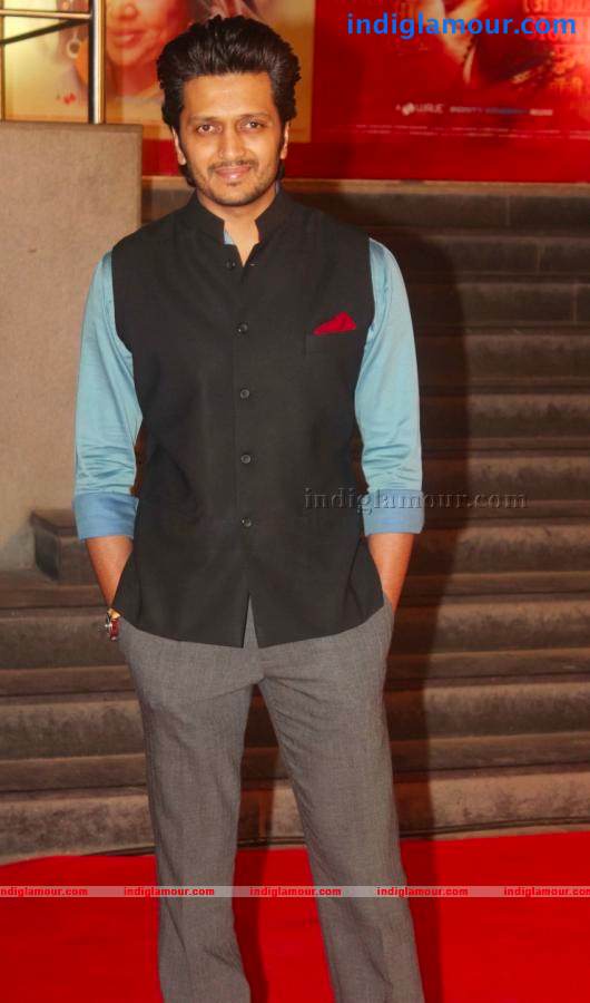 Stars At Premier Show Of Film Mai Event hd photo