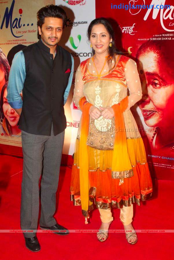 Stars At Premier Show Of Film Mai Event hd photo