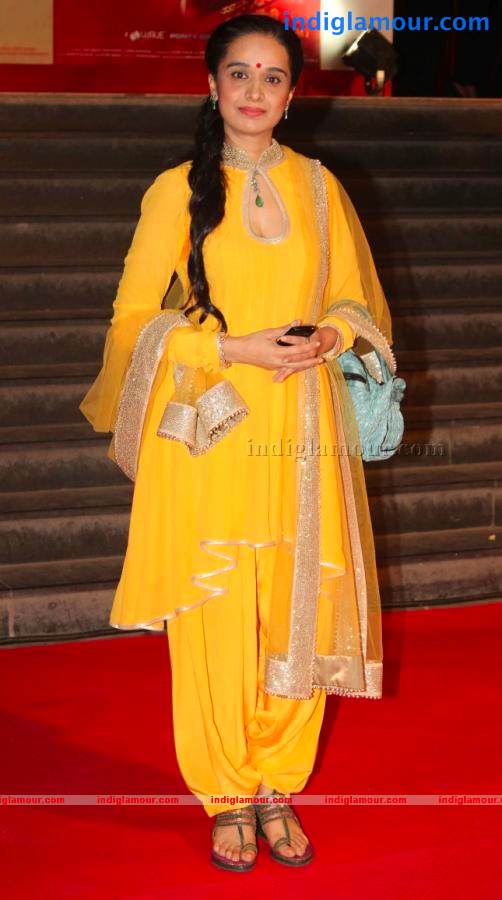 Stars At Premier Show Of Film Mai Event hd photo