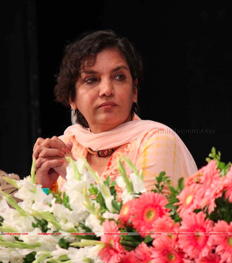 Bollywood Stars At Mumbai Police Women Interface Event hd photo