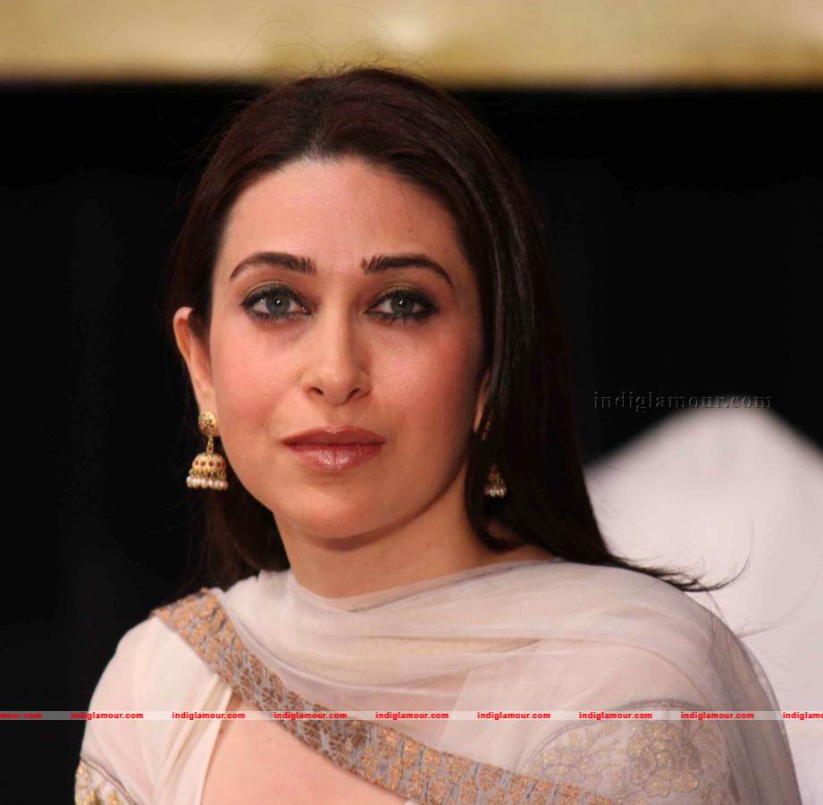 Bollywood Stars At Mumbai Police Women Interface Event hd photo