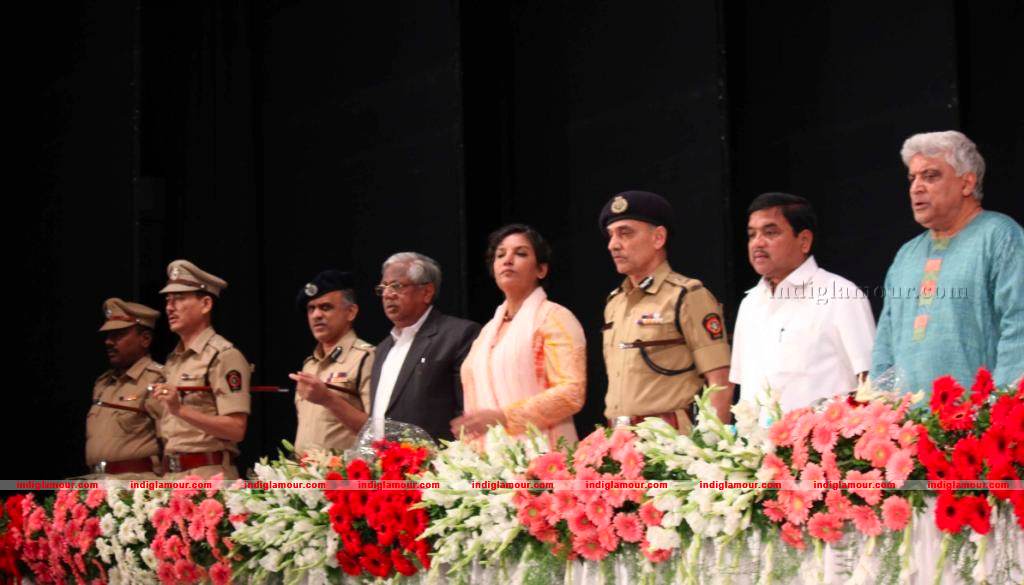 Bollywood Stars At Mumbai Police Women Interface Event hd photo