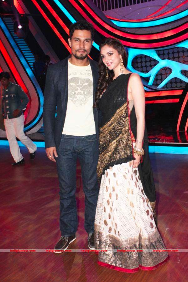 Murder 3 Promotion At Nach Balliye Event hd photo