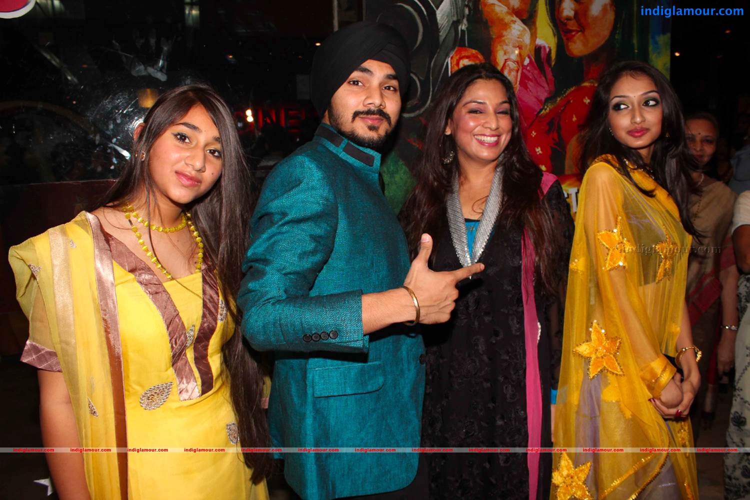 Meri Shaadi Karvao Movie Premier Event hd photo