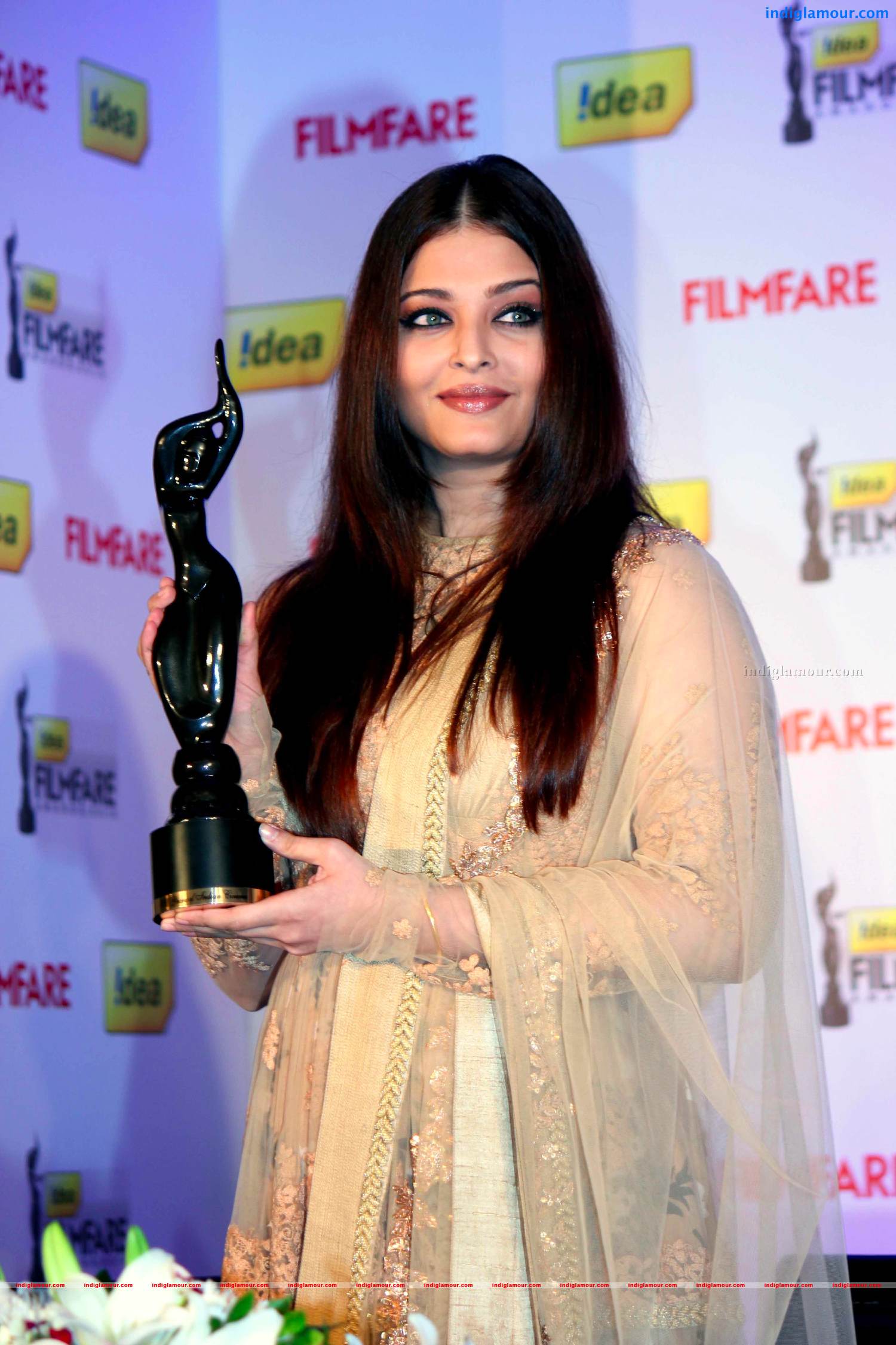 Aishwarya Rai at 58th Film Fare Awards Media Meet Event hd photo
