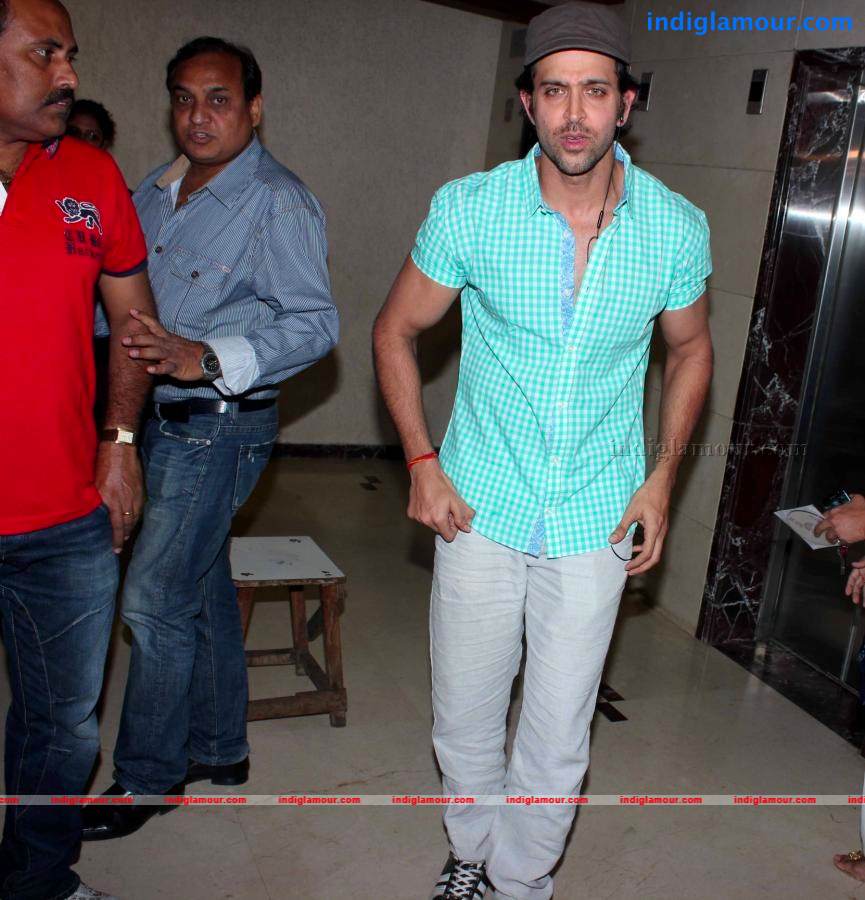 Hrithik Celebrated His 39'th Birthday With Media Event hd photo