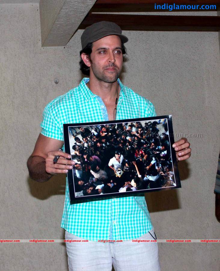 Hrithik Celebrated His 39'th Birthday With Media Event hd photo