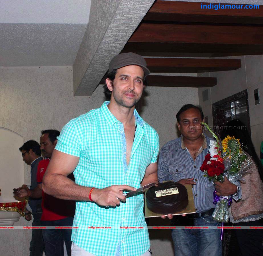 Hrithik Celebrated His 39'th Birthday With Media Event hd photo
