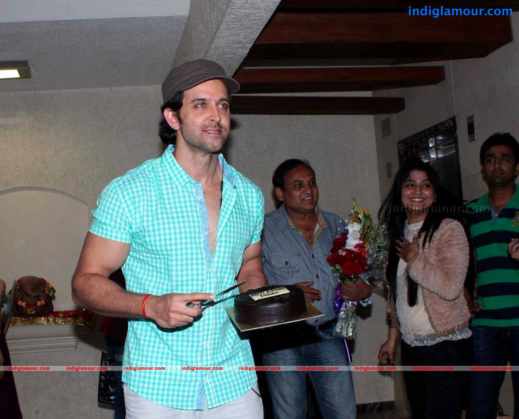 Hrithik Celebrated His 39'th Birthday With Media Event hd photo