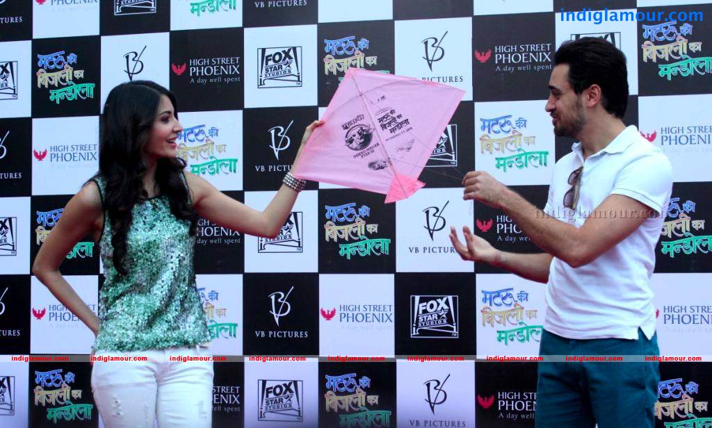 Matru Ki Bijlee Ka Mandola Movie Promotion Photos Event hd photo