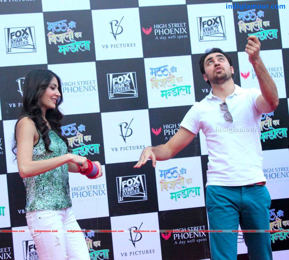 Matru Ki Bijlee Ka Mandola Movie Promotion Photos Event hd photo