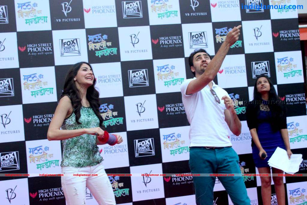 Matru Ki Bijlee Ka Mandola Movie Promotion Photos Event hd photo