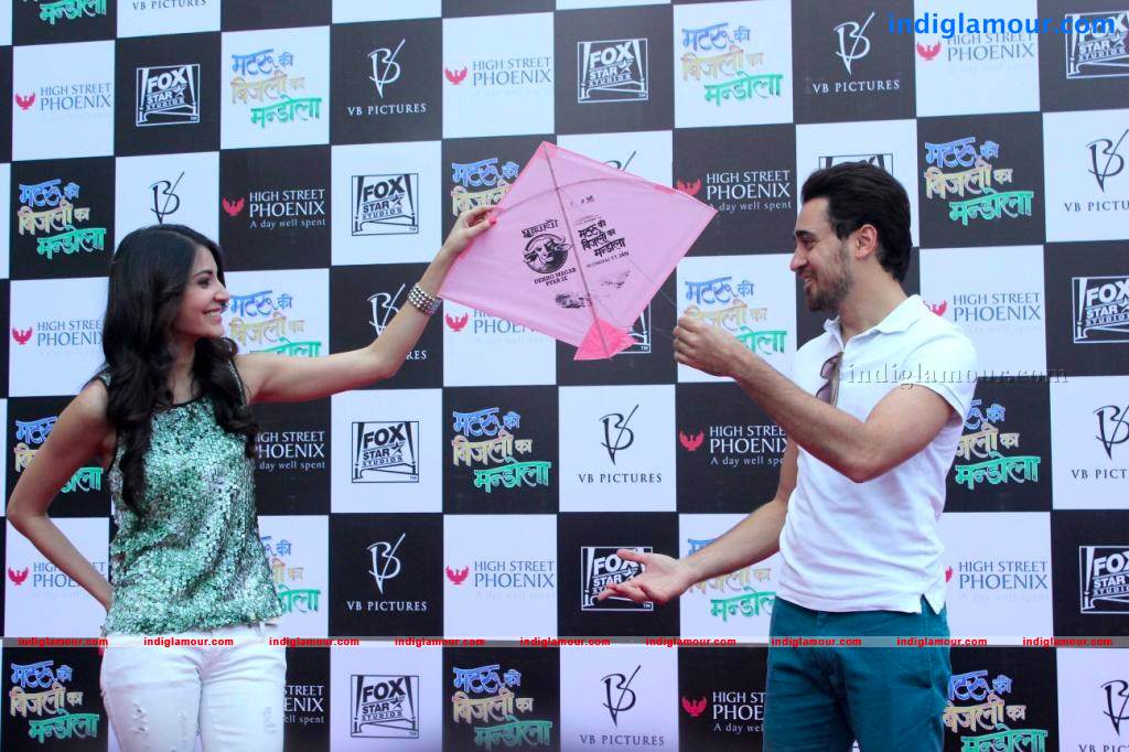 Matru Ki Bijlee Ka Mandola Movie Promotion Photos Event hd photo