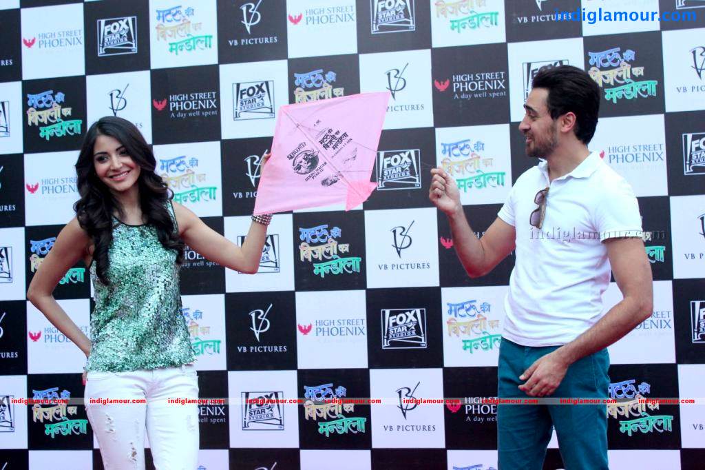 Matru Ki Bijlee Ka Mandola Movie Promotion Photos Event hd photo