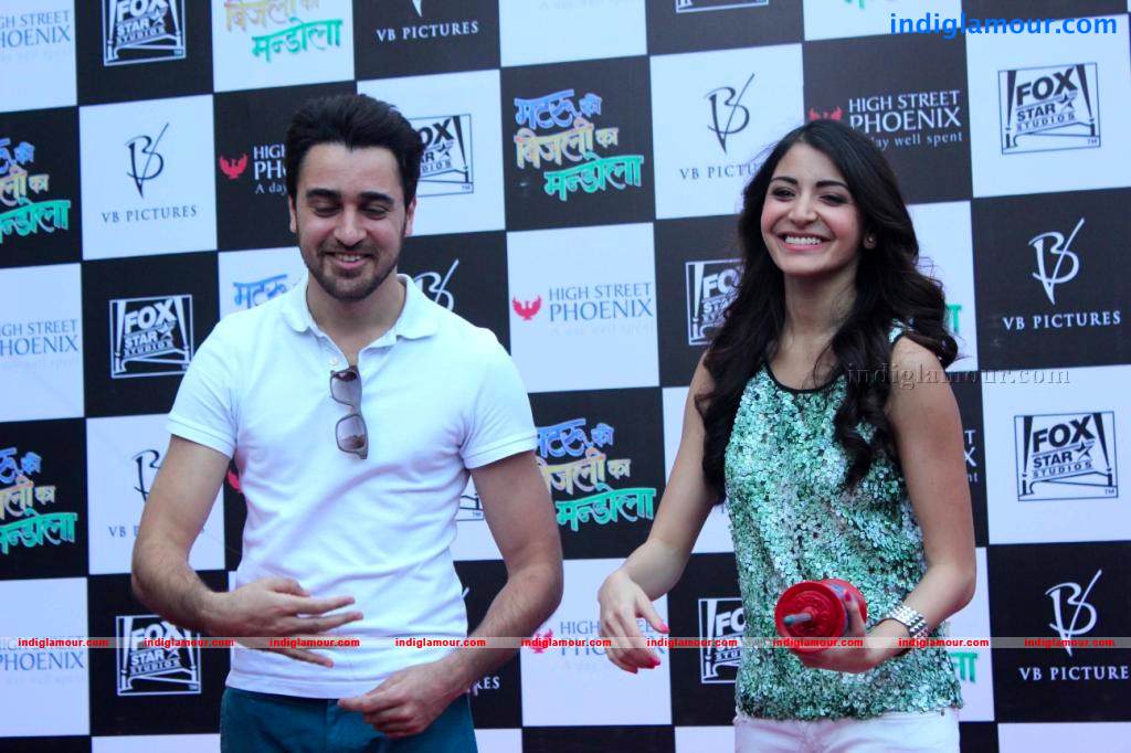 Matru Ki Bijlee Ka Mandola Movie Promotion Photos Event hd photo