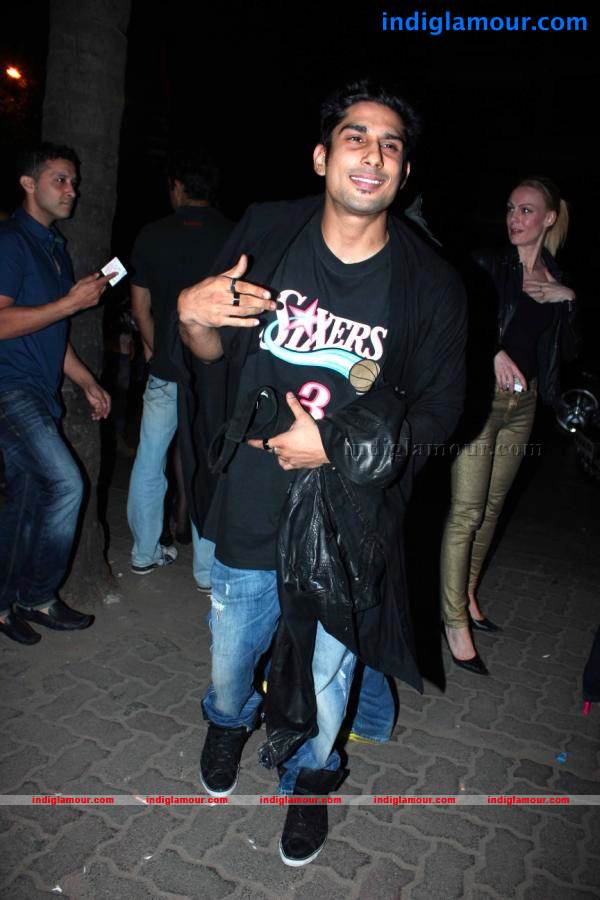 Ranveer And Minissha At Snoop Dogg Adidas Bash Event hd photo