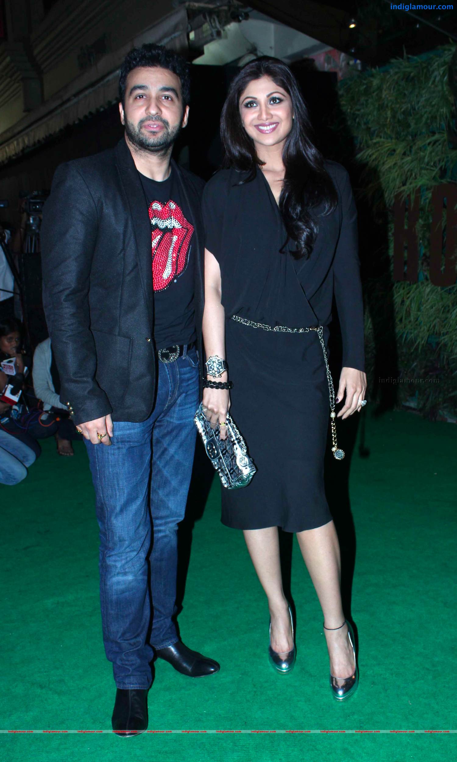 Celebs At Sunil Shetty's Store R House Launch Photos Event hd photo