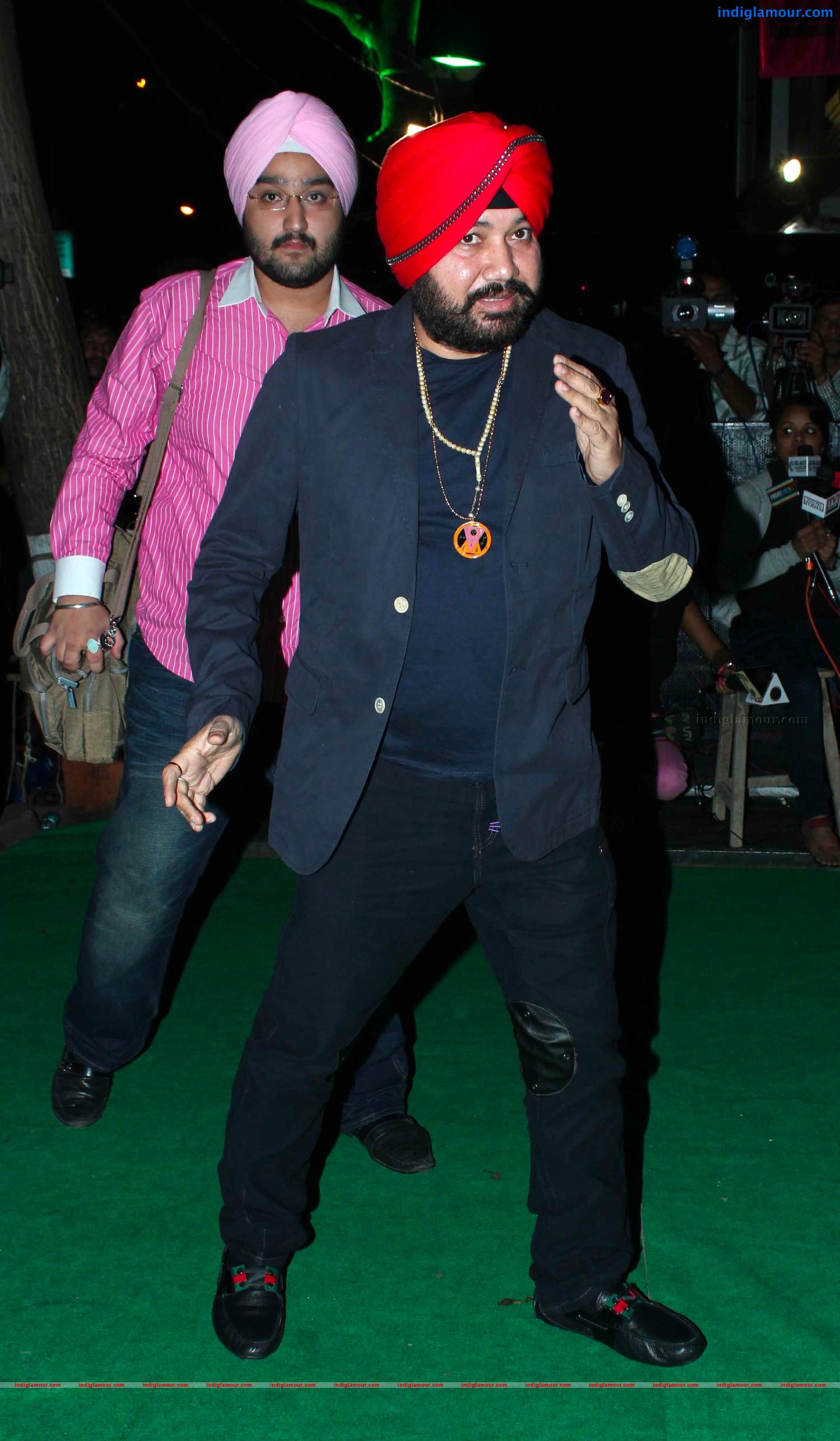 Celebs At Sunil Shetty's Store R House Launch Photos Event hd photo
