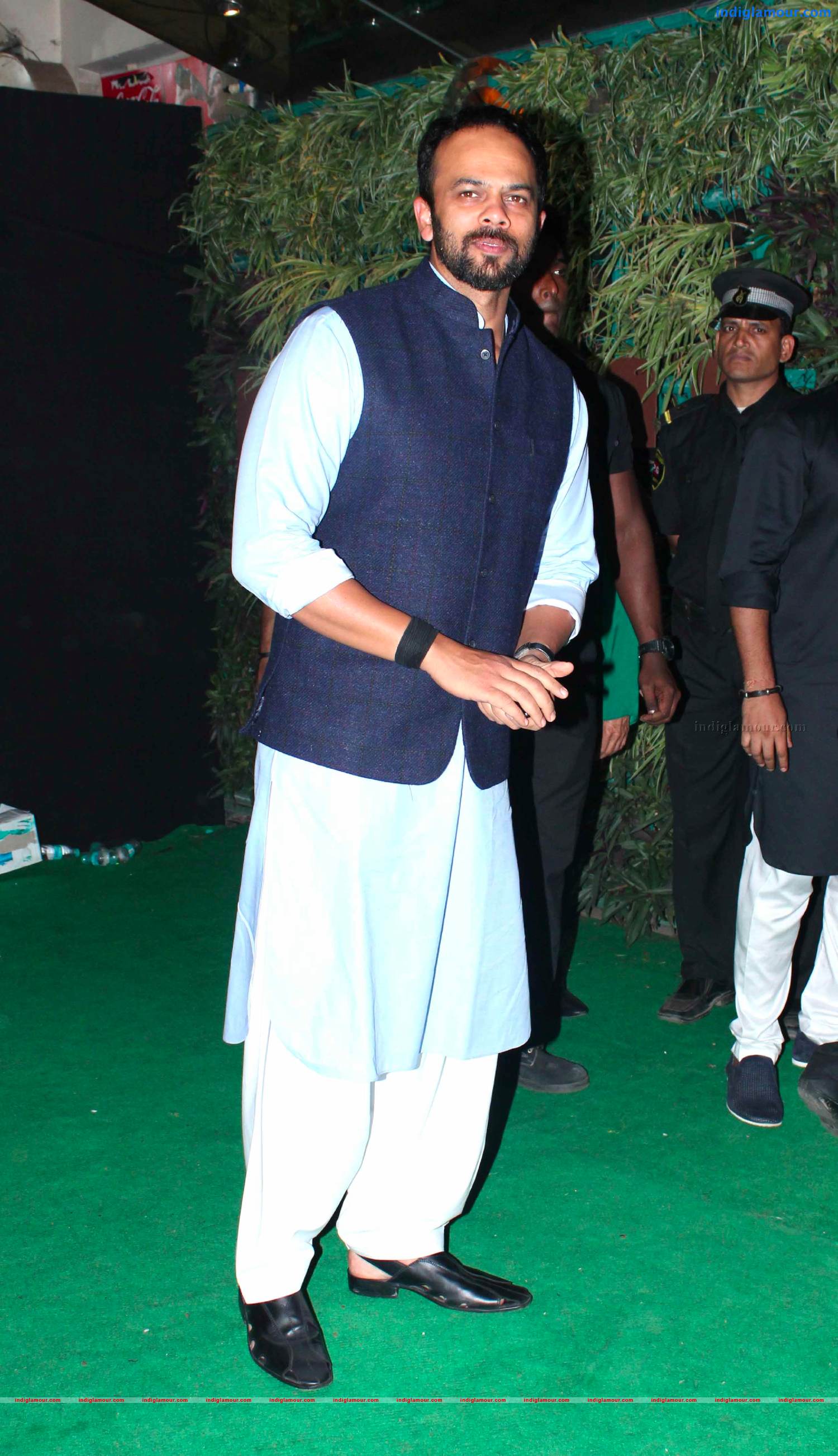 Celebs At Sunil Shetty's Store R House Launch Photos Event hd photo