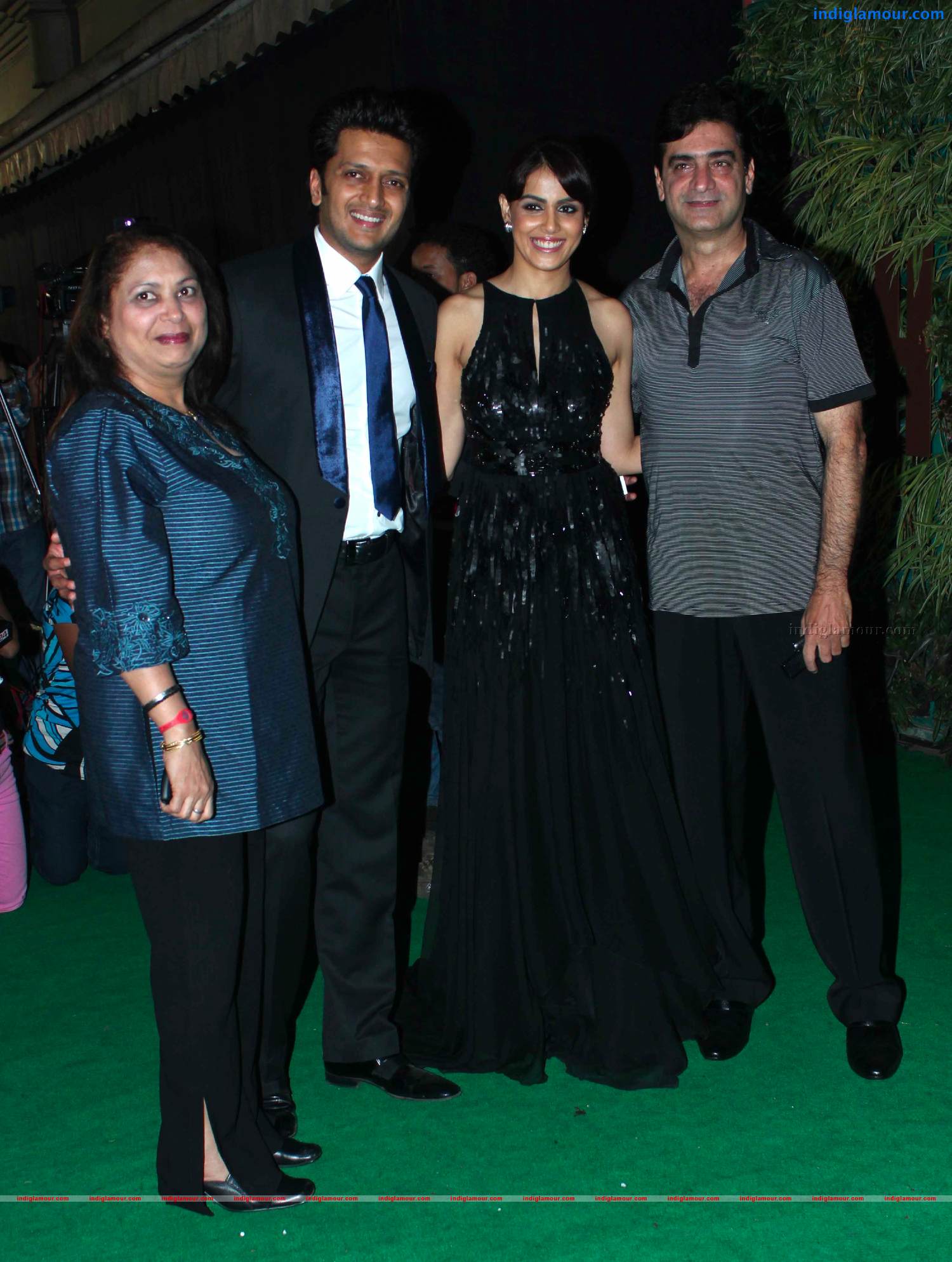 Celebs At Sunil Shetty's Store R House Launch Photos Event hd photo