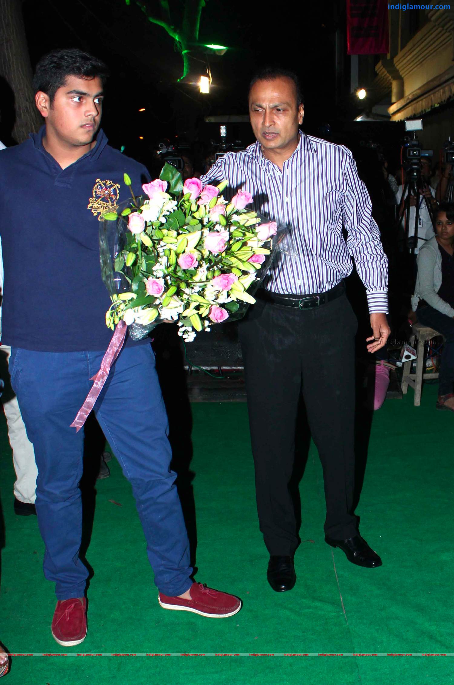 Celebs At Sunil Shetty's Store R House Launch Photos Event hd photo