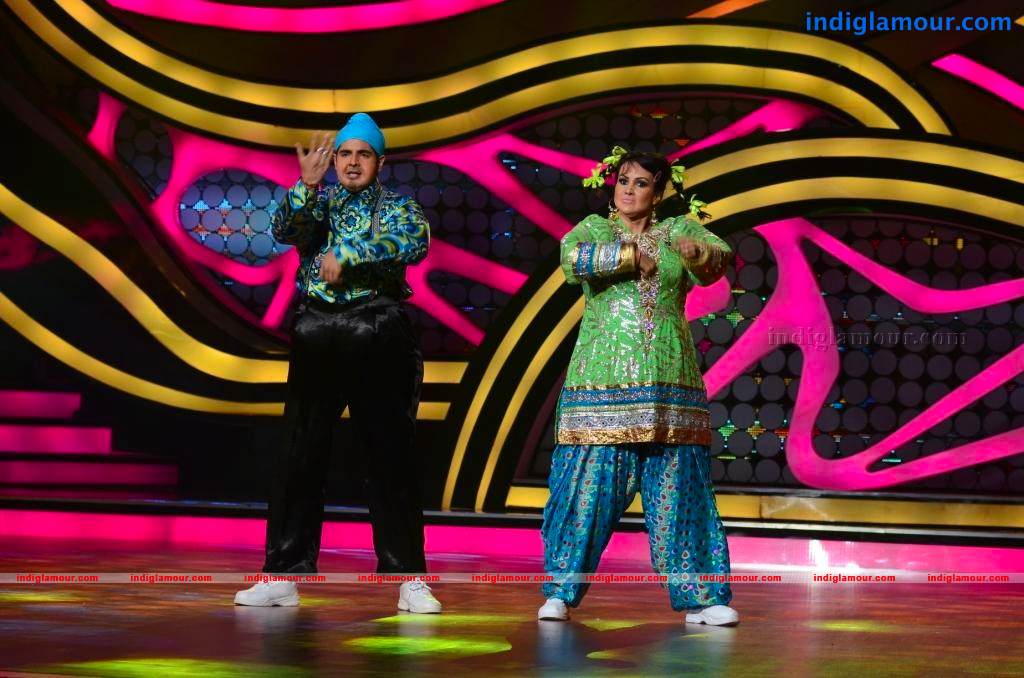 ABCD Movie Team At Nach Baliye Event hd photo