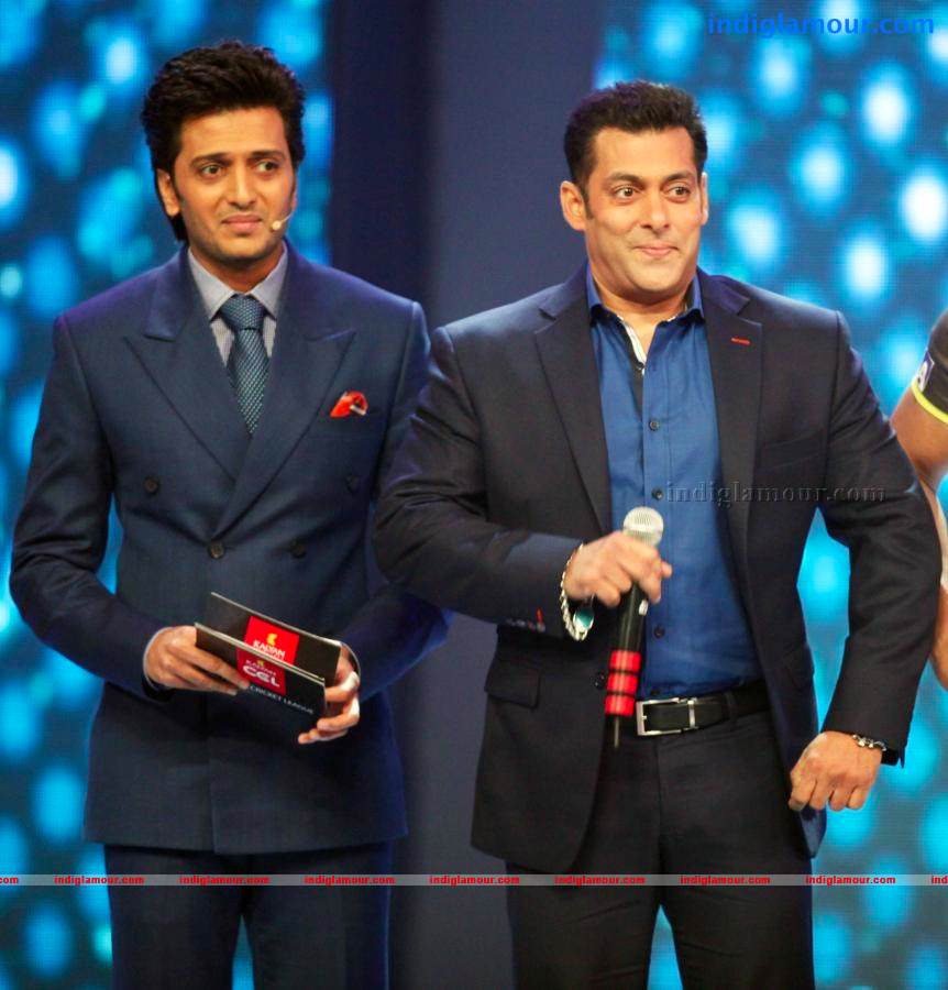 Bollywood Stars At CCL Event Event hd photo