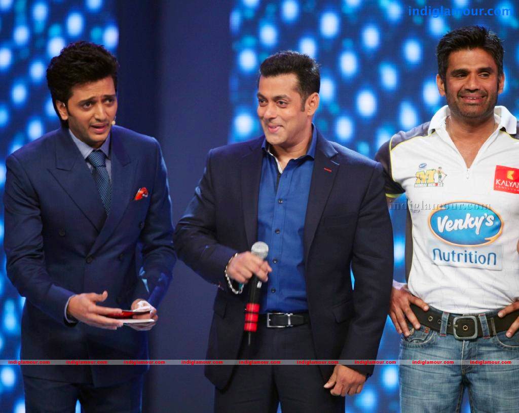 Bollywood Stars At CCL Event Event hd photo