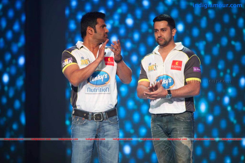 Bollywood Stars At CCL Event Event hd photo