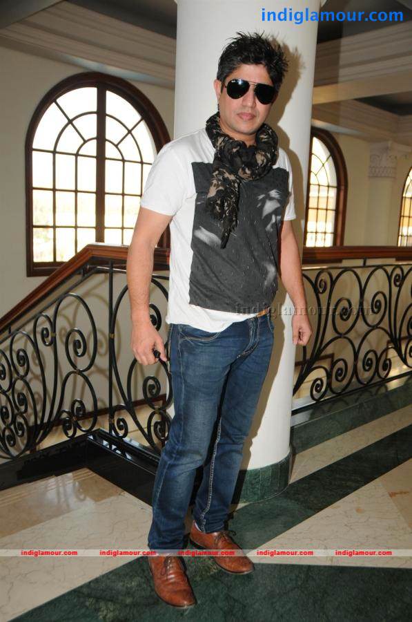 Madhur Bhandarkar Launch Siddharth Kasyap s Album Event hd photo