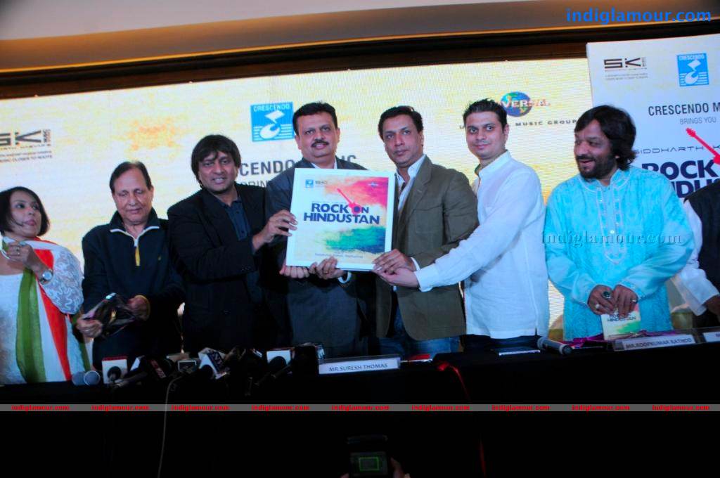 Madhur Bhandarkar Launch Siddharth Kasyap s Album Event hd photo