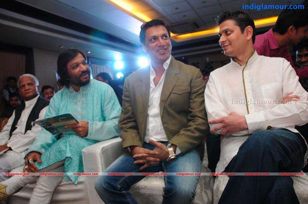 Madhur Bhandarkar Launch Siddharth Kasyap s Album Event hd photo