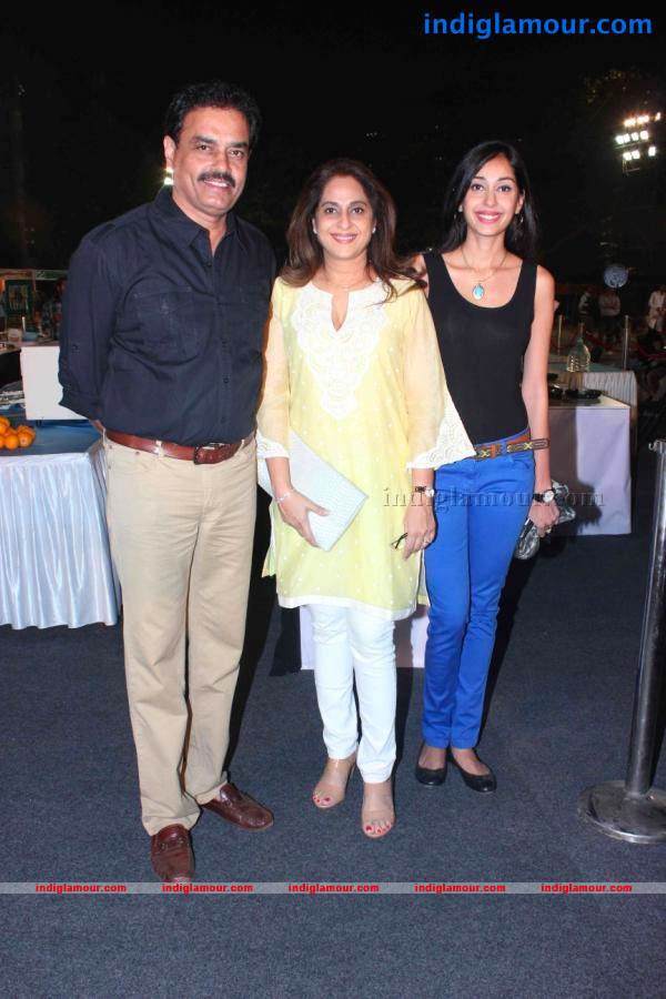 Stars At Worli Festival 2013 Event hd photo